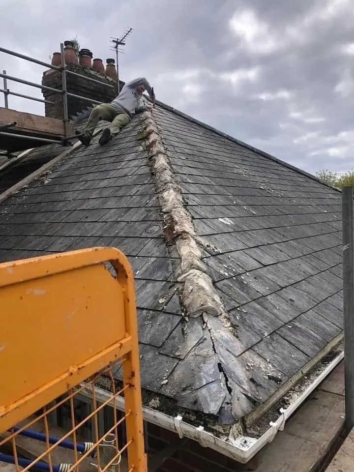 Slate roof ridge and chimney repair in Ilfracombe
